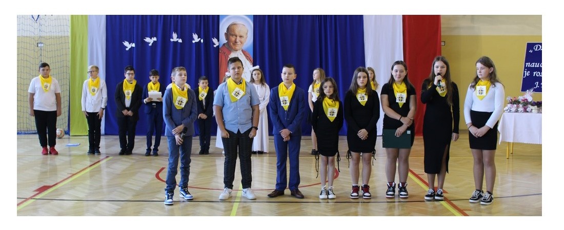 VIII rocznica nadania szkole imienia Jana Pawła II.