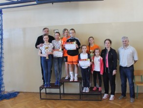 Powiatowe Igrzyska Młodzieży Szkolnej w Tenisie Stołowym Dziewcząt i Chłopców