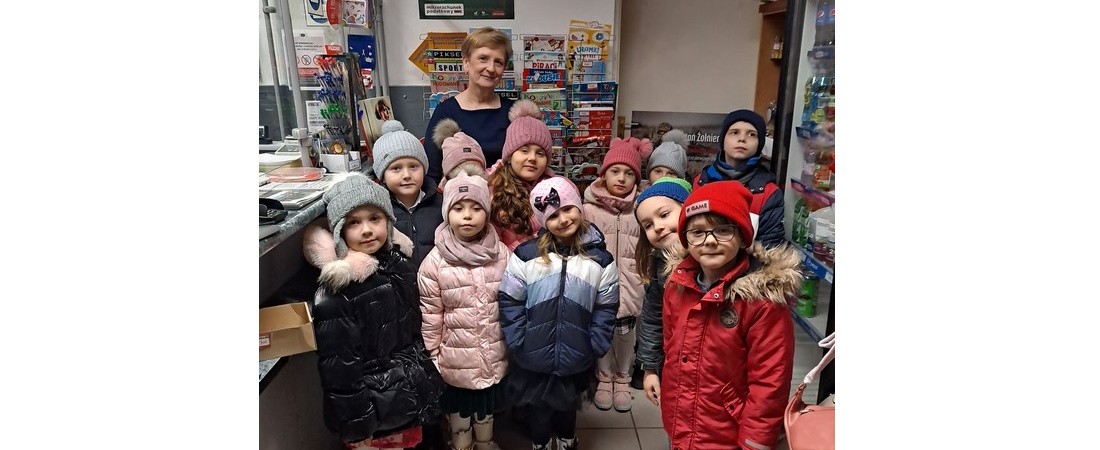 Przedszkolaki w Urzędzie Pocztowym