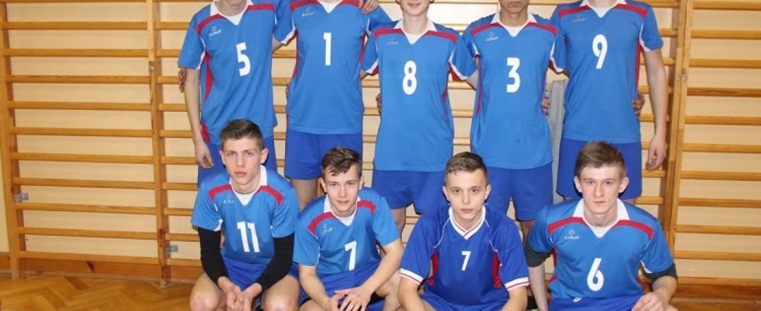 Udany występ szkolnych siatkarzy