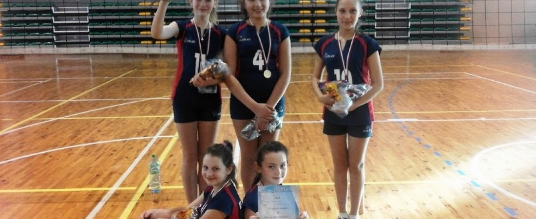 I Turniej mini siatkówki kat. Trójek i Czwórek Jarosław Cup