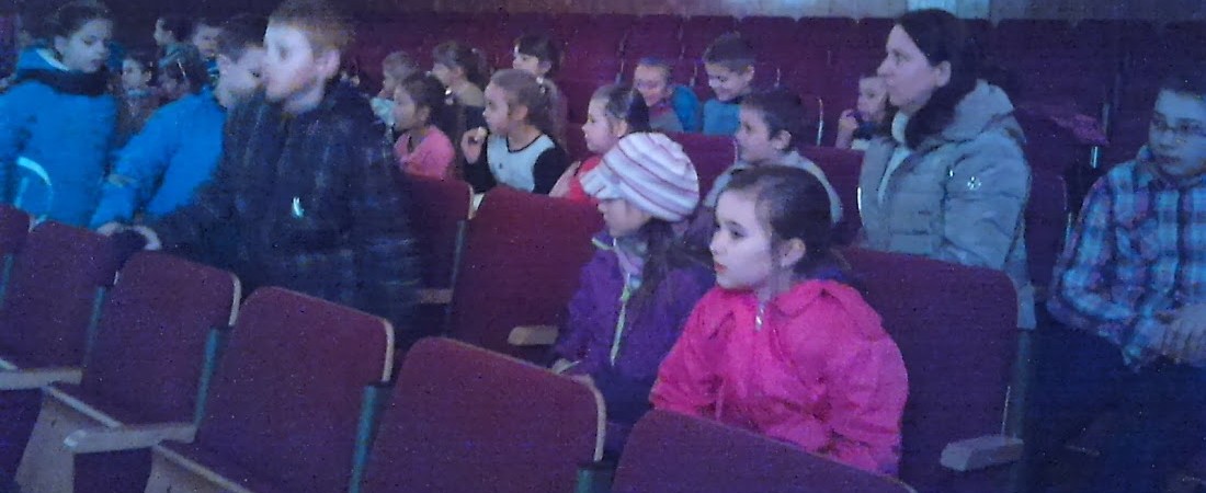 W teatrze