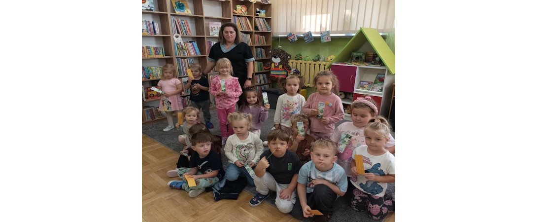 Dzień Głośnego Czytania – przedszkolaki z wizytą w Bibliotece Komunalnej