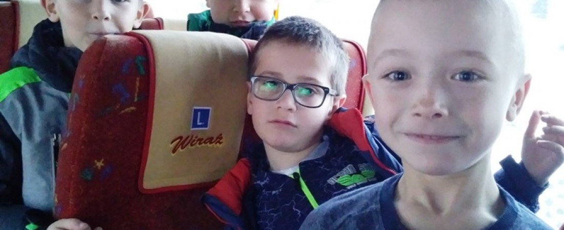 Wyjazd do MOK w Jarosławiu na spektakl pt. „Kuba i Buba czyli savoir-vivre dla dzieci”