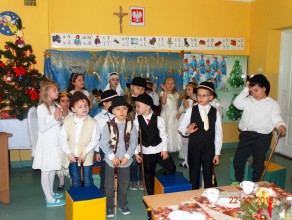 Zwyczaje i tradycje związane ze Świętami Bożego Narodzenia kultywowane w klasie I