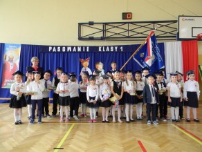 Uroczystość pasowania ucznia klasy 1